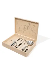 Wine accessory set