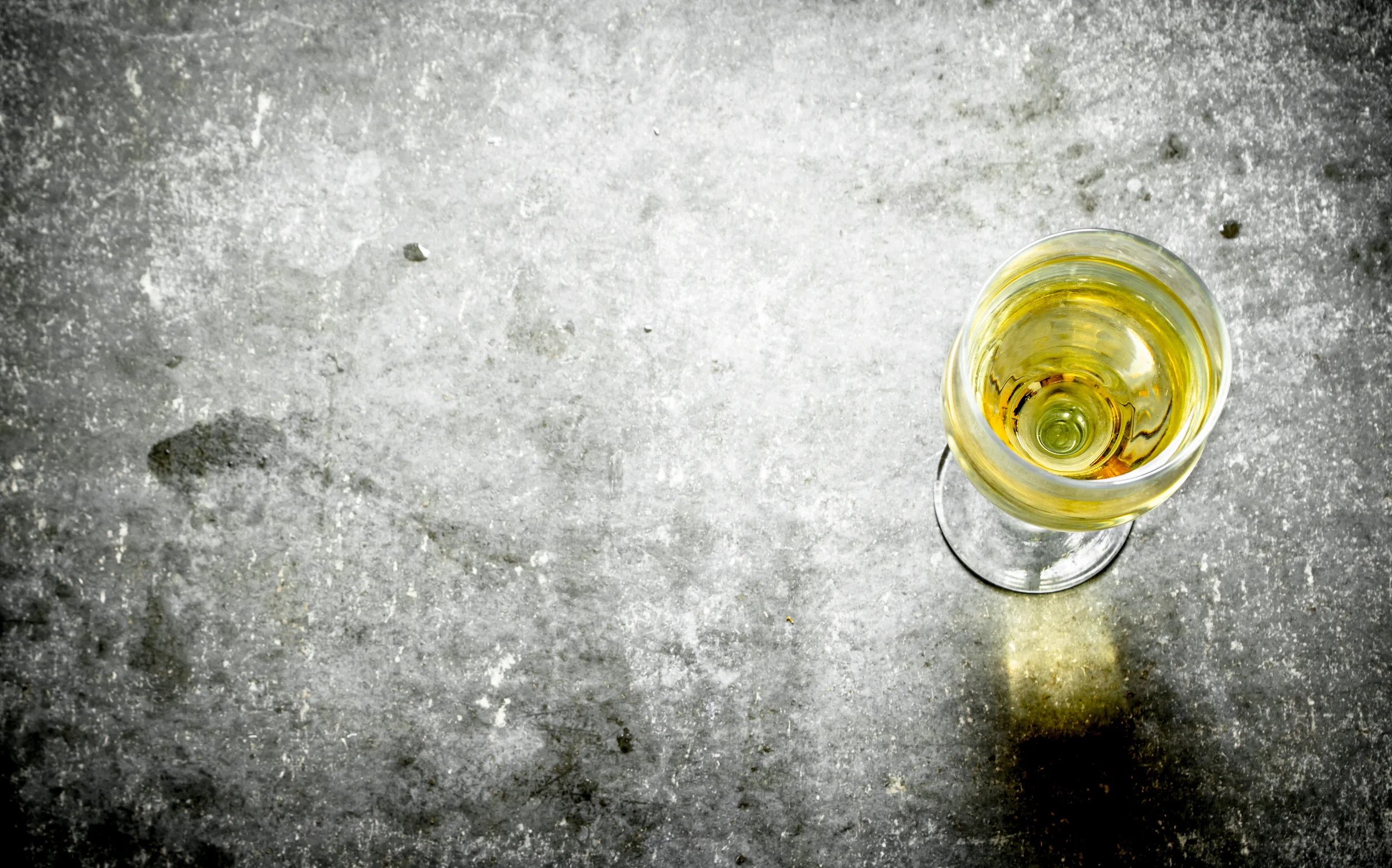 White Bordeaux wine